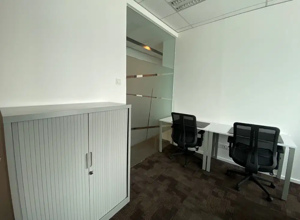 Sewa Kantor Siap Ditempati 10 Pax DBS Bank Dekat Mall Lotte Non Gage