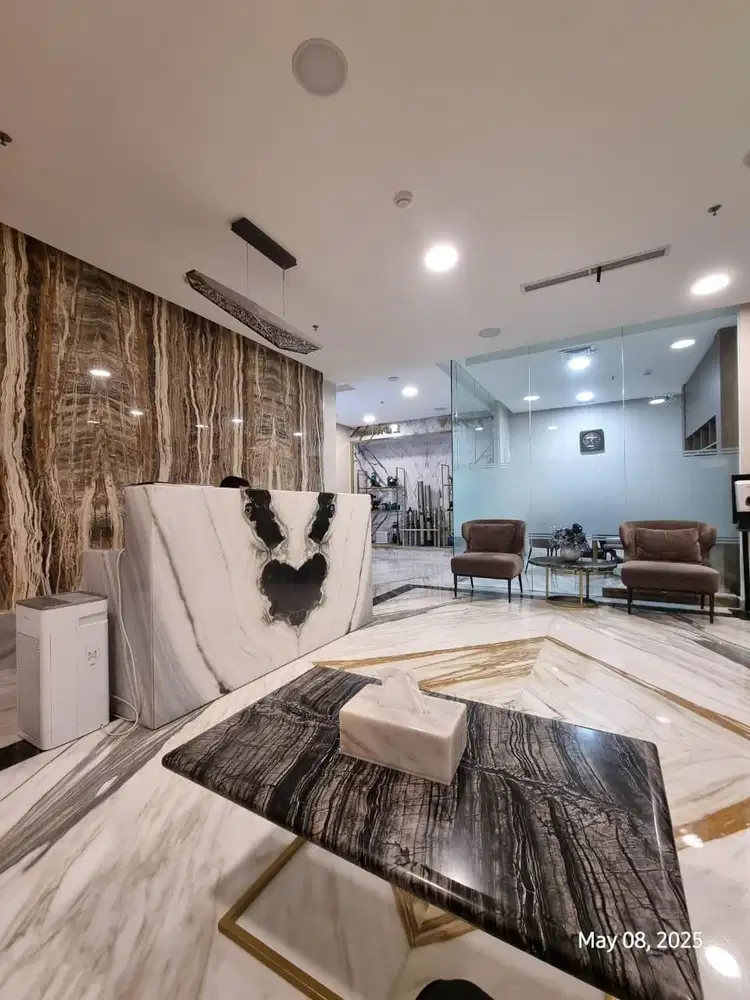 Dijual office towe gold coast full furnish dan interior mewah