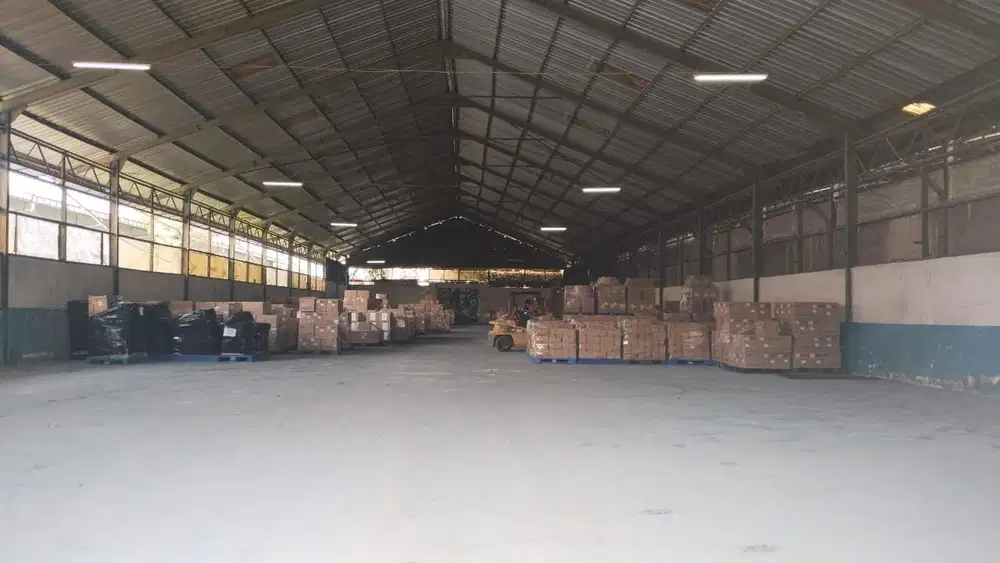 Disewakan Gudang  di Dalam Kompleks Lokasi Strategis di Kelapa Gading
