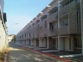 Rumah Volendam siap Huni Di pantai Indah Kapuk