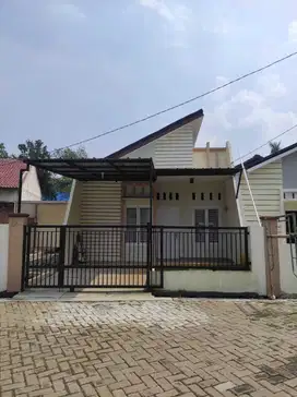 Dijual Rumah di Sawangan  Bisa dgn cara KPR, CASH, DAN TAKE OVER