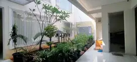 Dijual rumah mewah ex kantor di kota wisata cibubur