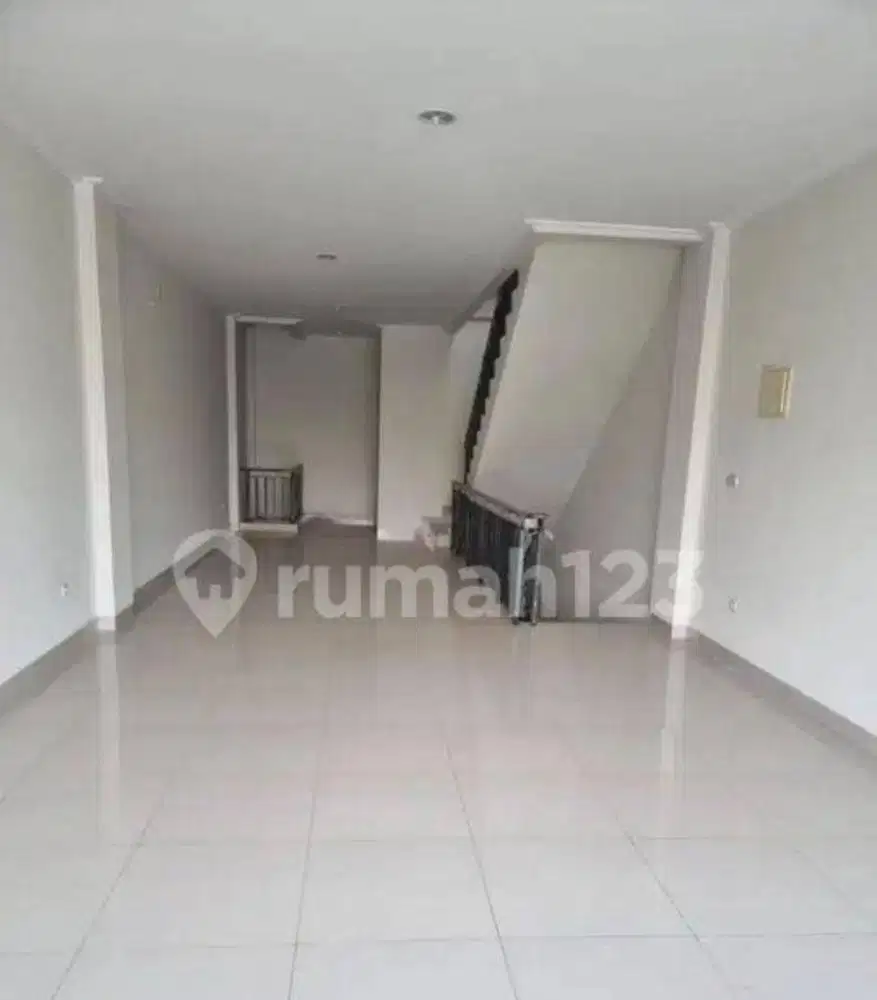 Dijual cepat rukan golf island blok A boulevard lokasi bagus