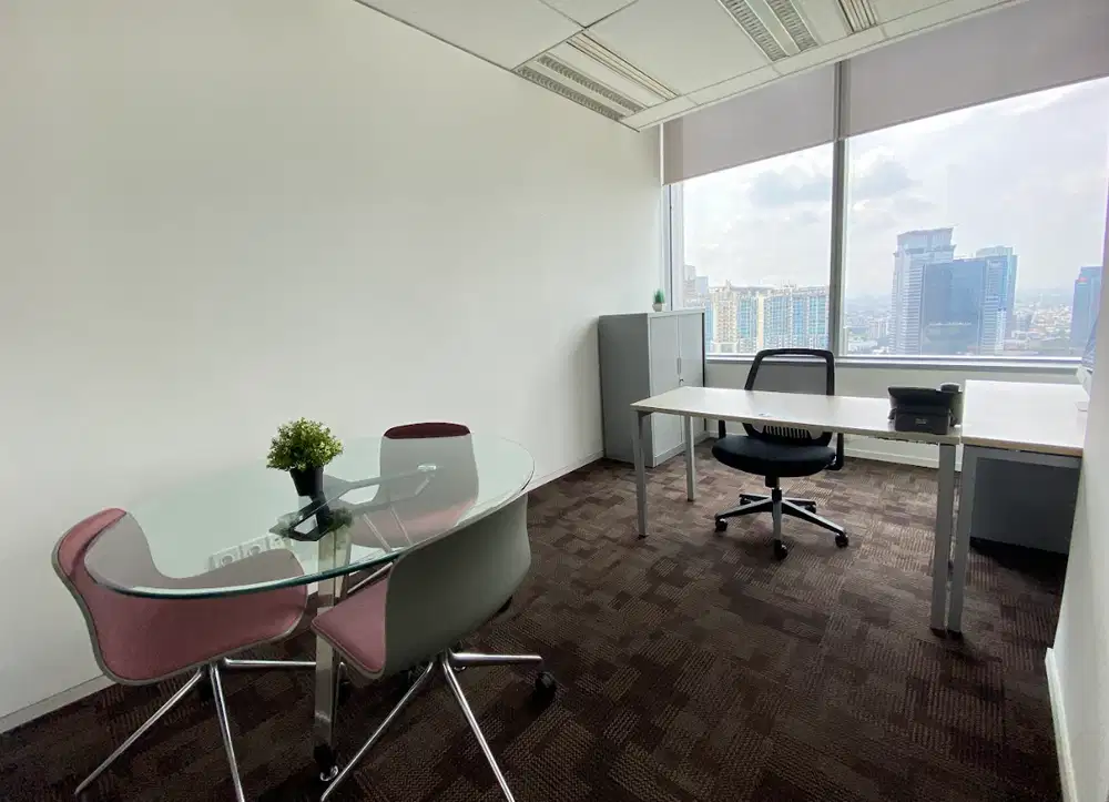 Sewa Kantor Siap Ditempati 2 Pax + Sofa Tamu DBS Bank Tower Non Gage