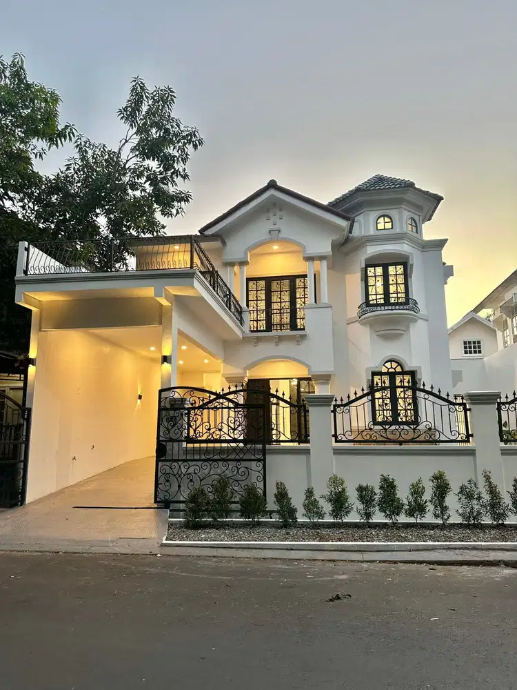 Rumah Mewah Siap Huni di Kawasan Deltamas Cikarang, Bekasi