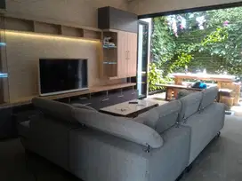 RUMAH ON PROGRES MODERN SEMI INDUSTRIAL SAYAP PASTEUR DAKOTA DKT BORMA
