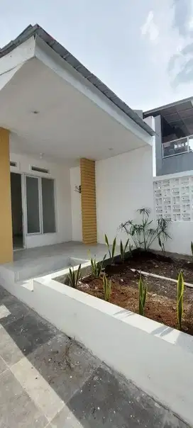 Rumah  Kecil Cantik di Metland Transyogi Cibubur