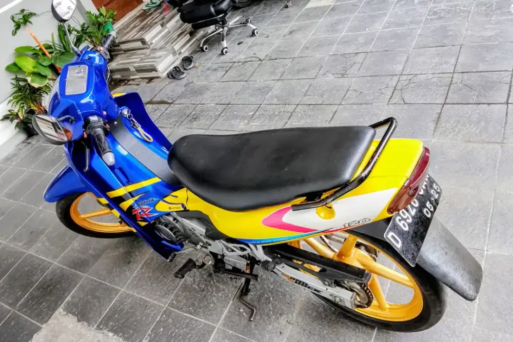 Suzuki satria RU 2003