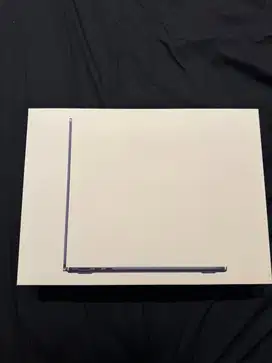 Macbook air M4 256gb BNIB