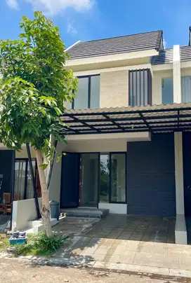Rumah dijual Northwest Lake