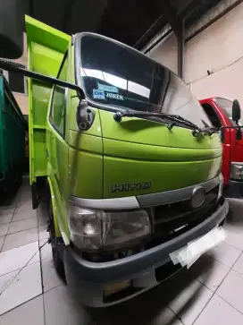 Hino 130 hdl cargo Light truk