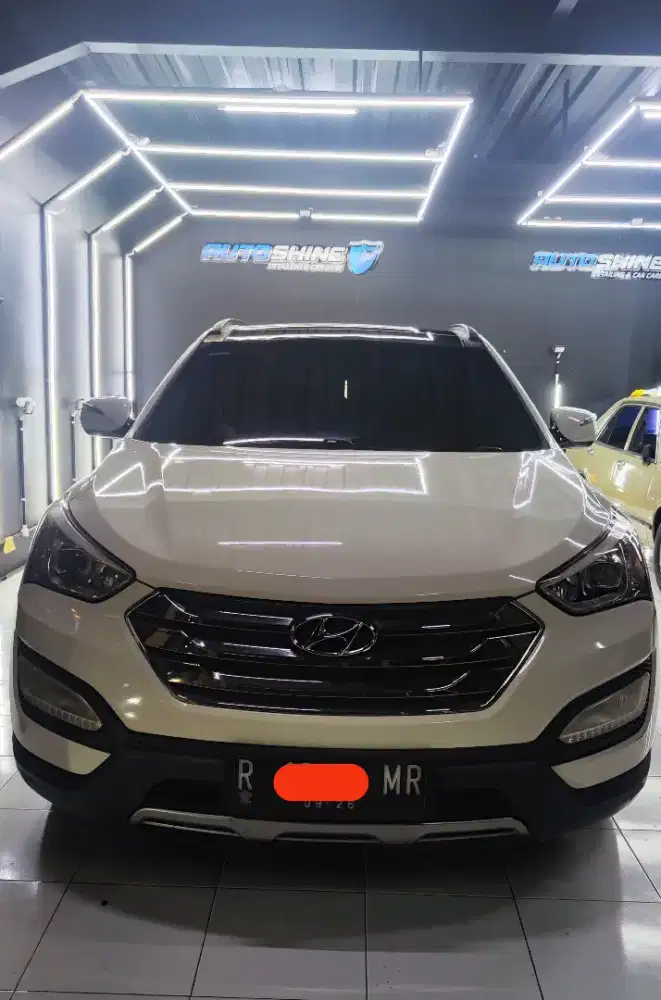 Hyundai Santafe 2013 warna Putih