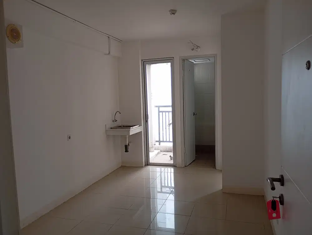 DIJUAL UNIT APARTMENT BASSURA DIATAS MALL 2KAMAR (SHM) BISA KPA