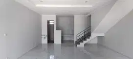 Rumah Minimalis Modern di Cluster Terbaru Batununggal Indah