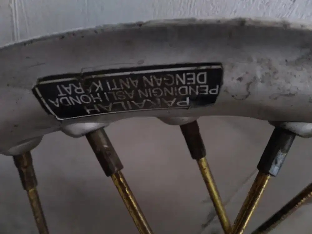 Velg kuran 17 masih bagus lkp