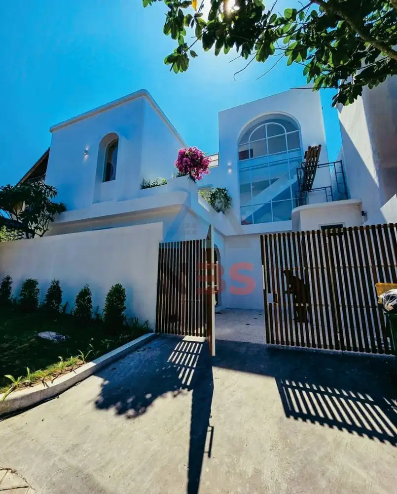 For Sale Villa brand New pecatu indah resort kawasan elite
