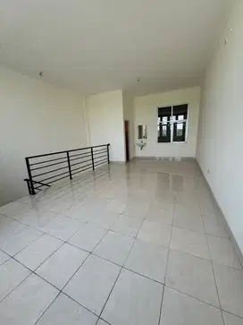 Dijual Gudang + Office di Kompleks Pergudangan 3 In 1 Eksklusif