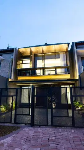 Dijual rumah baru Elite  Pakuwon City San Antonio 2 lantai