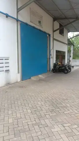 Di Jual Pabrik di jln Curug wetan Curug Tangerang