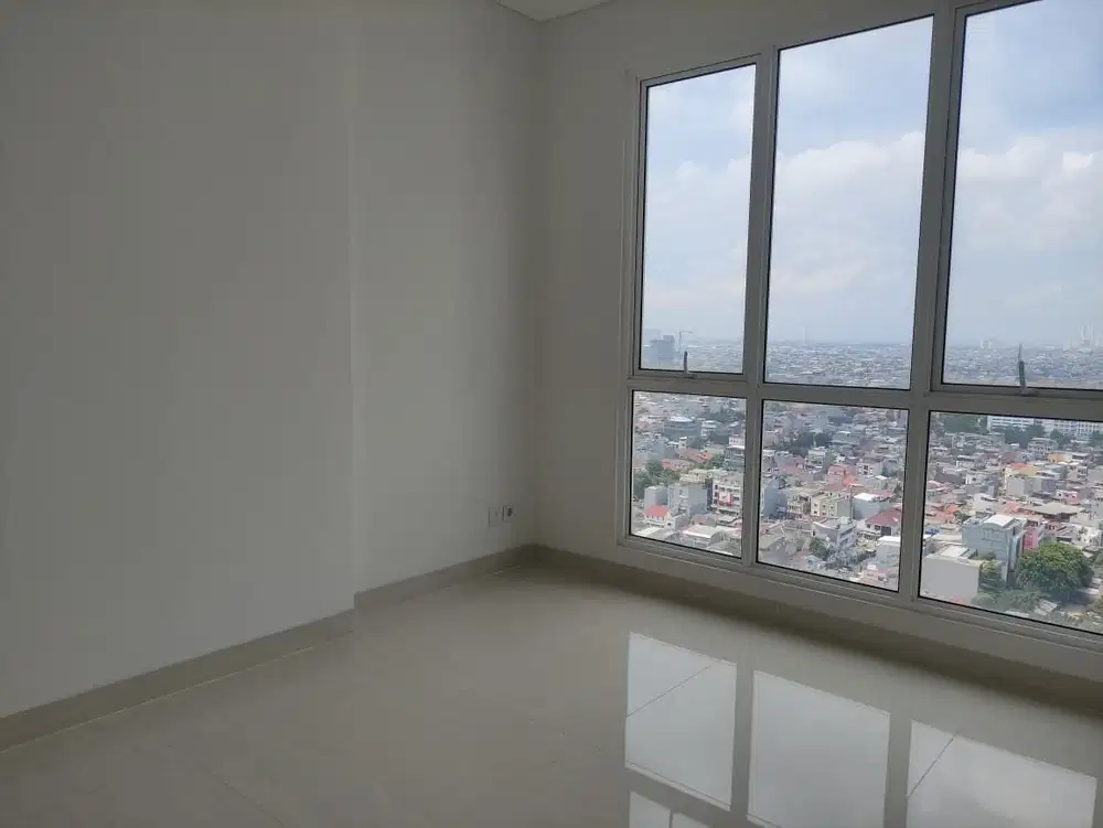 Disewakan Apartement Grand Madison Unfurnish 2+1 :