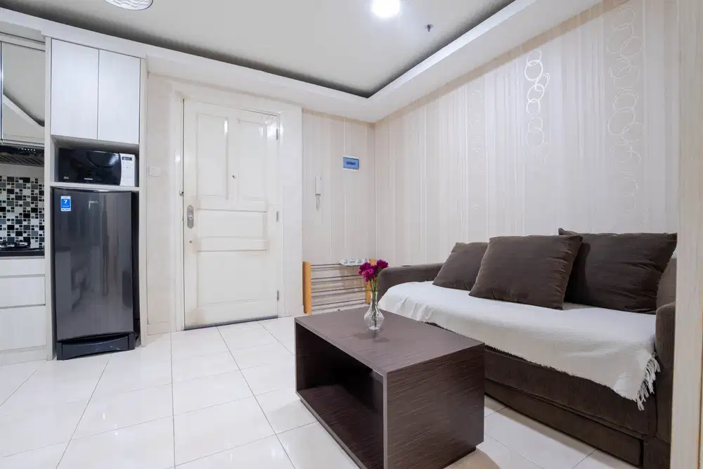 For Rent Fully Furnished Central Jakarta Apartment in The Boulevard