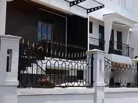 Kolam Renang Garasi 4 Mobil Ruang Fitnes