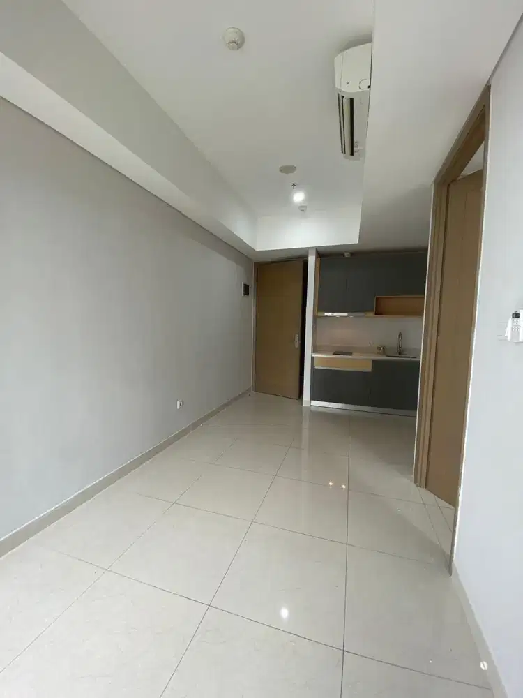 Disewakan Apartemen Taman Anggrek Residences 1 Bedroom Semi Furnish