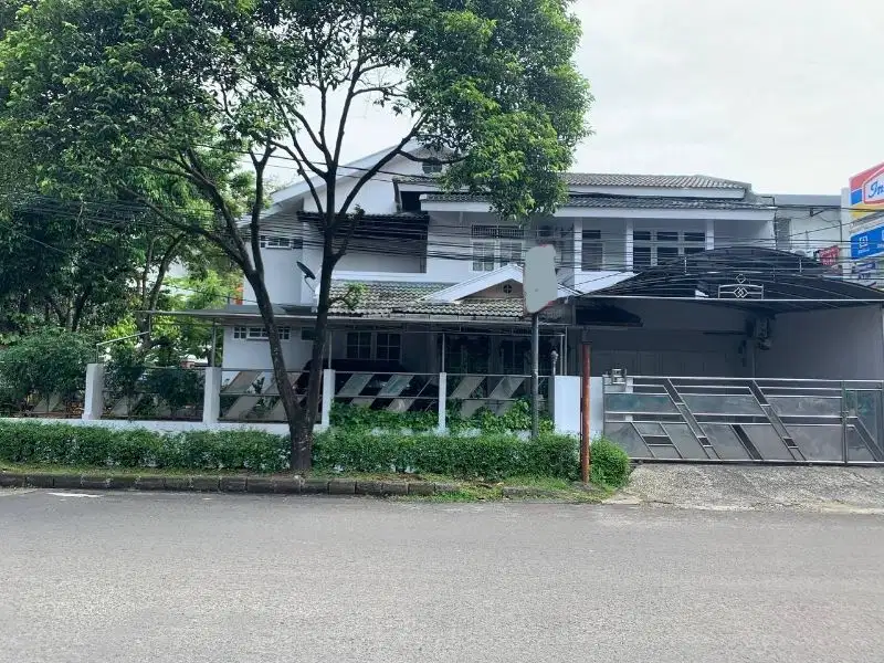 Dijual Bintaro Sektor 9 Untuk Usaha/Komersil dan Tempat Tinggal