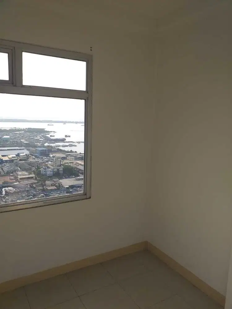 Di sewakan afartement kosongan 3 br ada AC green bay jakarta utara