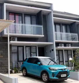 Rumah 2 Lantai Smart Door Lock Siap Huni di Sentul Bogor