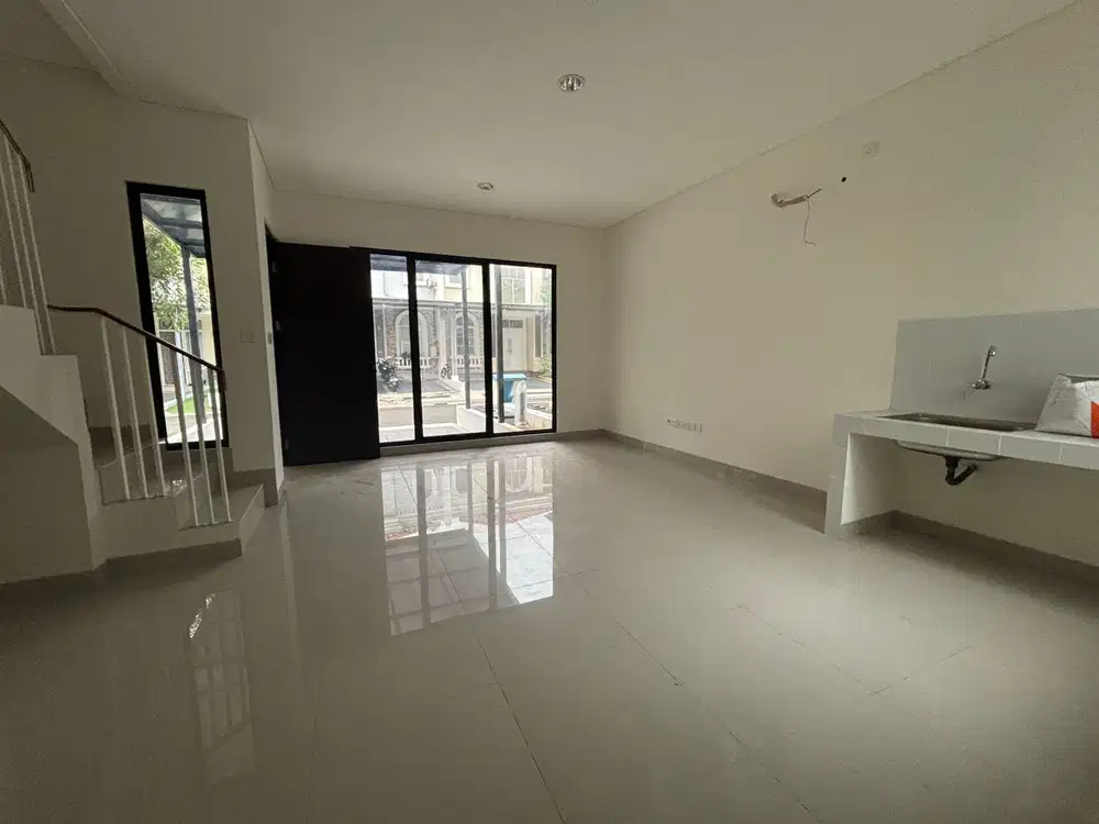 Jual Cepat Rumah Brand New Cluster Laseine Essence, JGC, Cakung 015