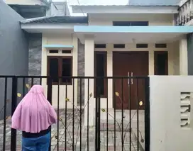 Dijual Rumah Murah siap huni di perumnas klender, duren sawit, Jaktim