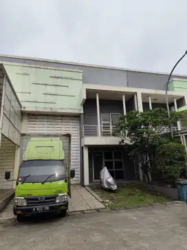 Di sekawan gudang siap pakai Diklat pemda tangerang