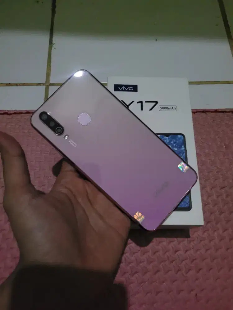 Jual BU HP RAM 8/256 GB Second Murah VIVO Y17 No Minus Mulus Pink