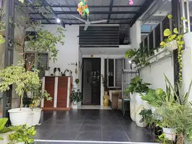 JUAL RUMAH SUDAH RENOVASI DI CLUSTER MANHATTAN MUTIARA GADING CITY BEK