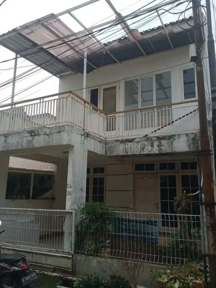 Dijual cepat rumah kosong di Villa jombang baru Tangerang