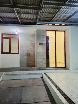 Rumah rapi siap huni di Cikupa Tangerang SHM
