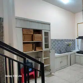 Dijual Rumah di Villa Grand Tomang Tangerang Full Renov