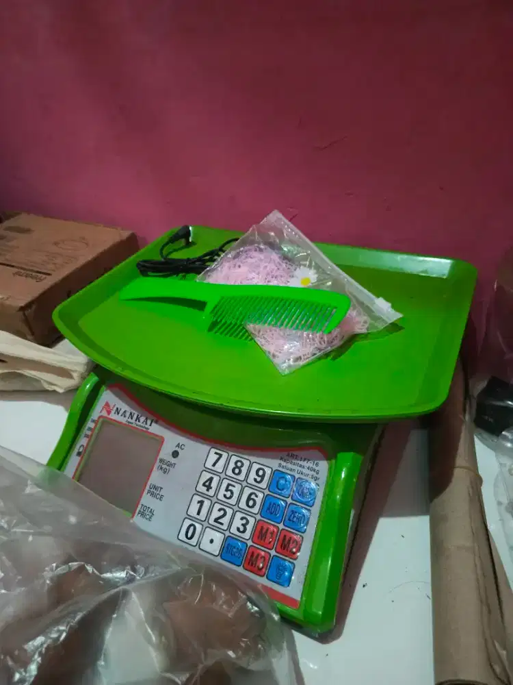 Timbangan barang bisa di charger