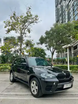 Jual cepat BMW X5 Panoramic Sunroof nego sampai deal !!