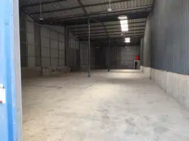 Di sewakan segera gudang plong siap huni luas 420meter