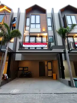 Dijual Rumah Cluster Semi Furnish di Jagakarsa Jakarta Selatan