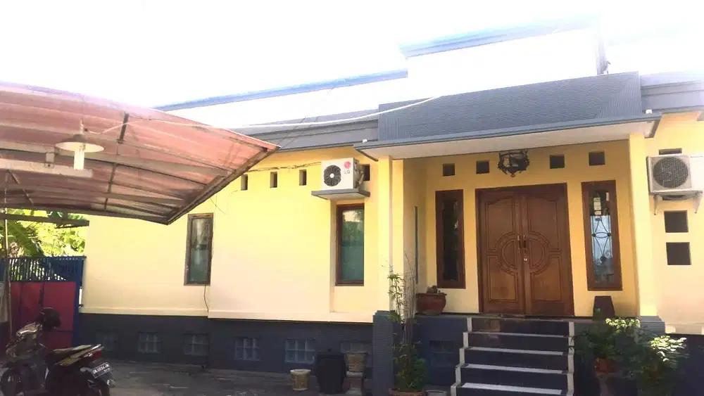 6 Kamar tidur Multifungsi Area Gatsu Barat Dkt Jl Cokroaminoto Ubung