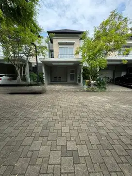 TOWNHOUSE SERENIA HILLS CLUSTER VENTURE BARAT LEBAK BULUS
