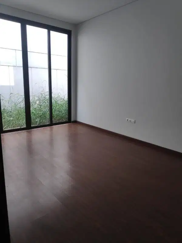 JUAL CEPAT - RUMAH NAVAPARK BSD CITY TANGERANG BANTEN /