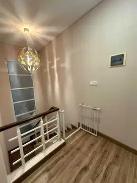 DIJUAL CEPAT RUMAH FURNISH CLUSTER NEW SERENADE LAKE GADING SERPONH
