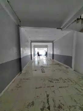 Disewakan Ruko Area Kemang Bangunan 3 Lantai