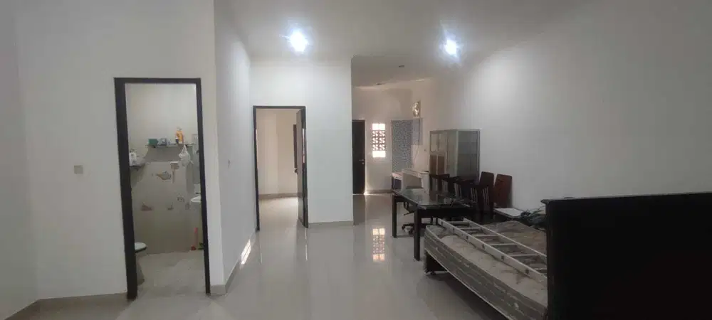 Dijual rumah mekar hegar - Mekarwangi under 2M