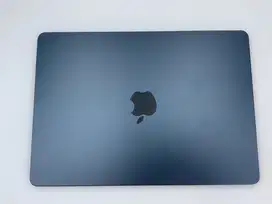 MacBook Air 13 M2 2022 Midnight 8/256gb International