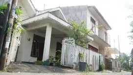 Dijual rumah lokasi strategis dekat Univ. Di Jogyakarta